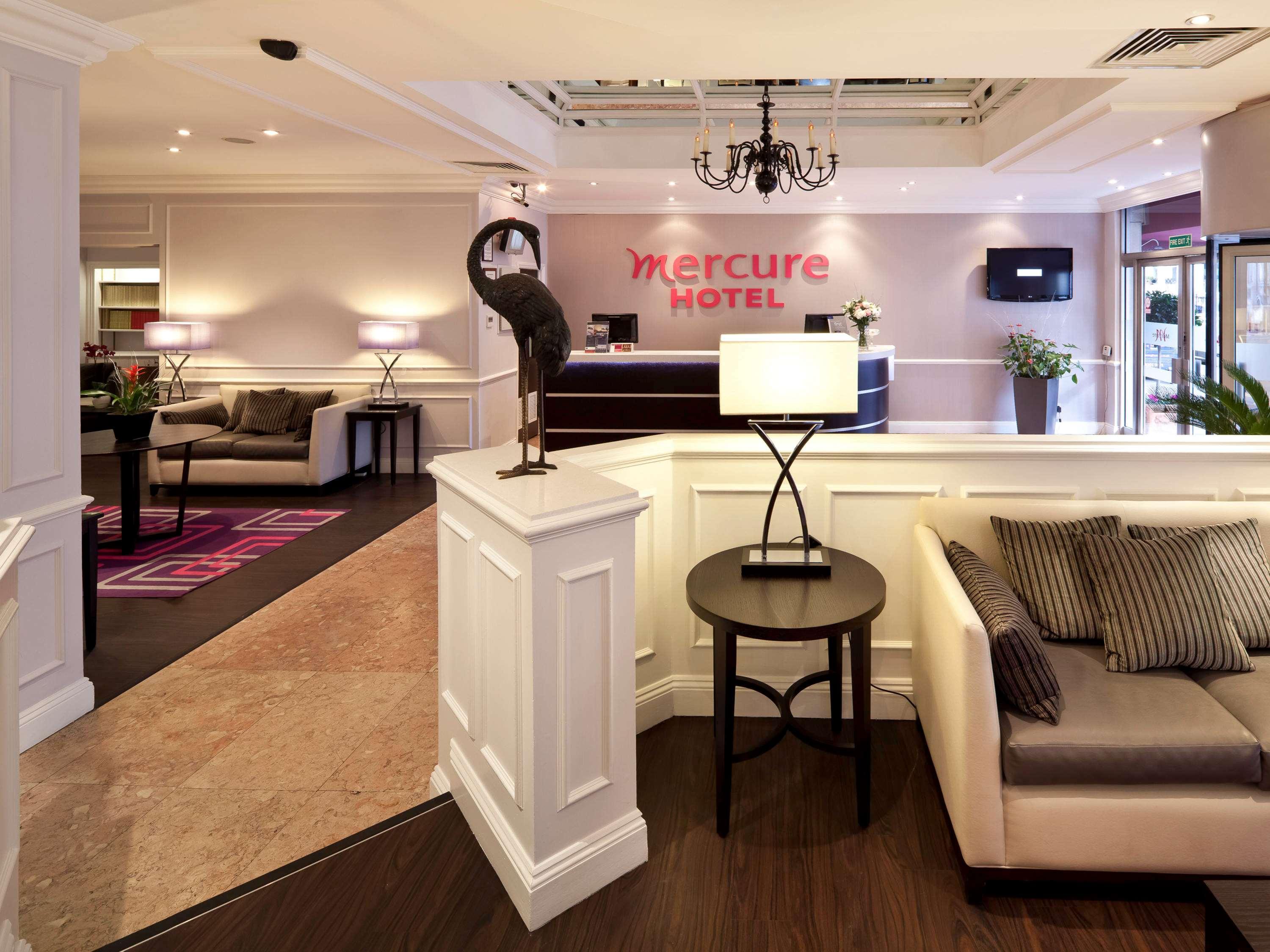 Mercure London Kensington Hotel Экстерьер фото